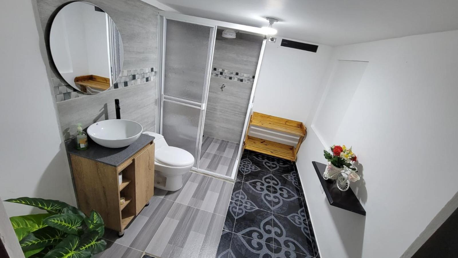 Mayka Cabanas Con Jacuzzi Guatape Exterior photo