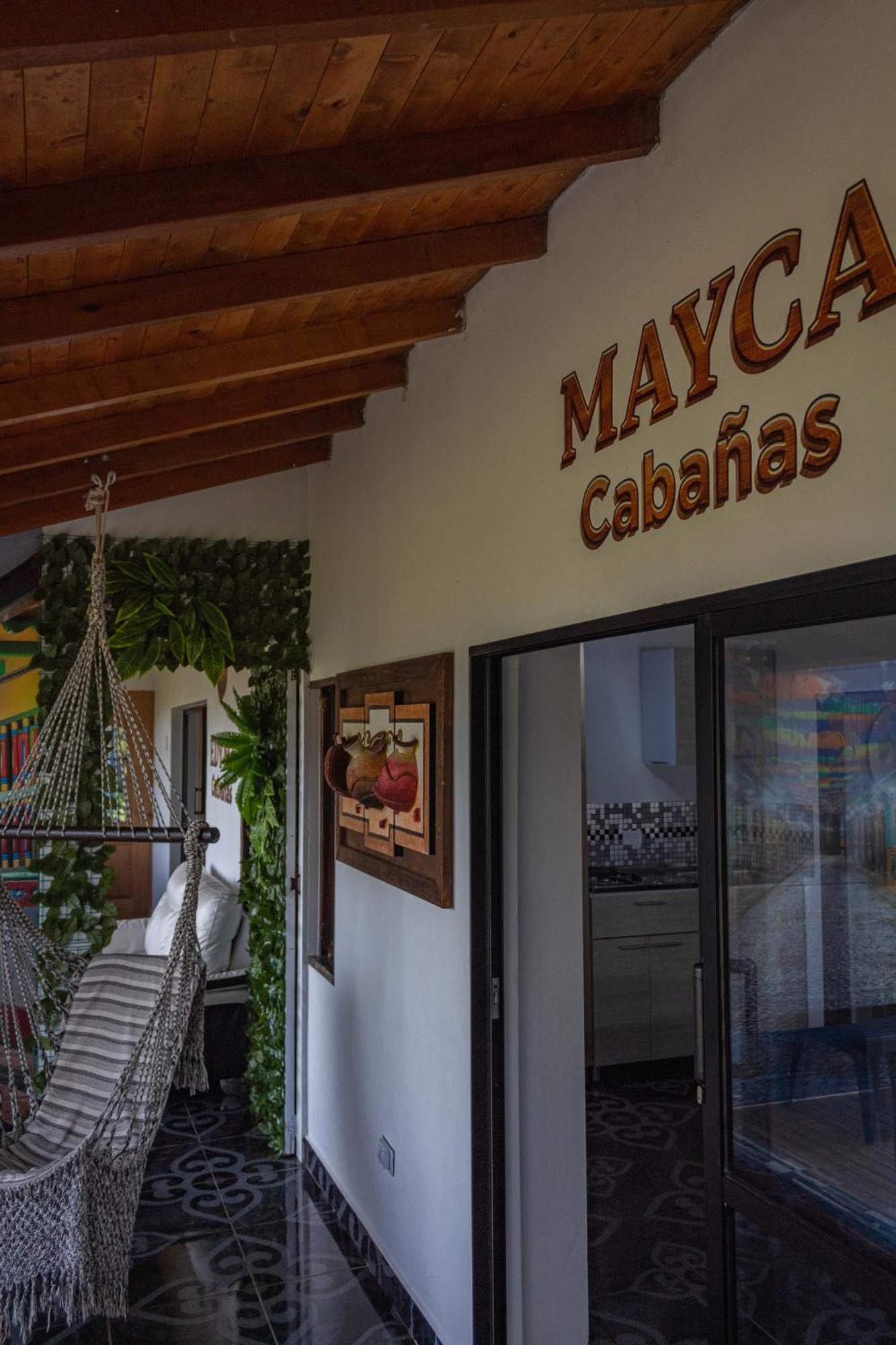 Mayka Cabanas Con Jacuzzi Guatape Exterior photo